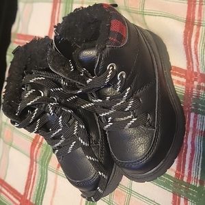 Boots, 6c